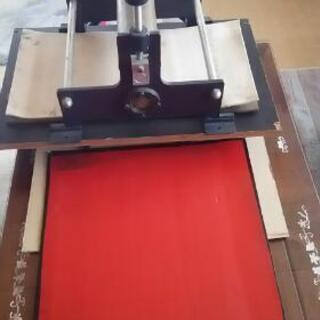 卓上小型 プレス機