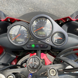 ヤマハ fzs1000 逆車