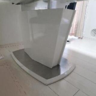 【現金払37000円】ホワイト 白　テーブル　ダイニング 延長可能　椅子4脚つき　ダイニングテーブル　