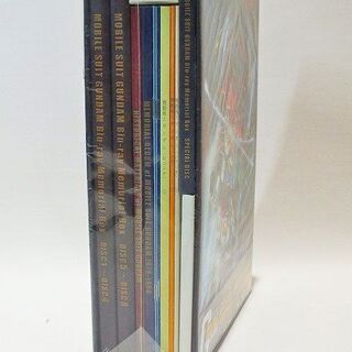 【苫小牧バナナ】美品 機動戦士ガンダム Blu-ray メモリアルボックス 初回限定生産 TVシリーズ全43話収録 箱付き♪