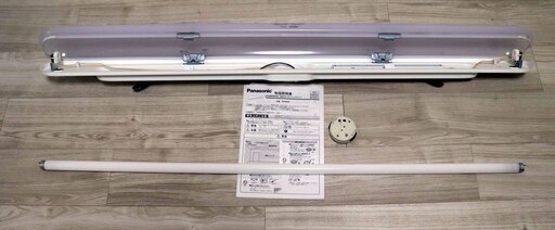 Panasonic　蛍光灯キッチンベースライト（Ｈｆインバータ）　ＨＨ４４６０Ｅ