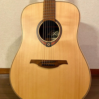 アコースティックギター　LAG T-70D ケース付