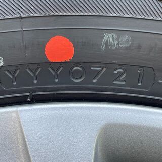 新車外し トヨタ ノア ヴォクシー 純正 タイヤホイール 21年