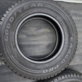 グッドイヤー　カーゴプロ　タイヤ