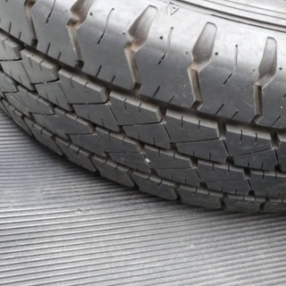 グッドイヤー　カーゴプロ　タイヤ