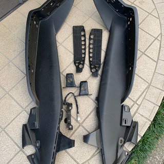 マジェスティーSG20J 4d9左右ステップボード&ステーセット