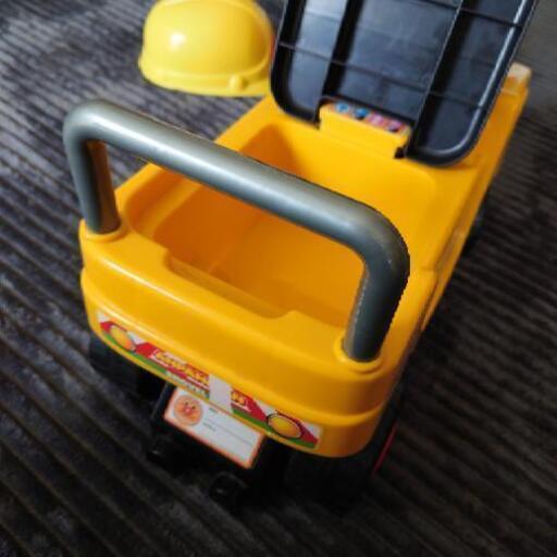 アンパンマン ショベルカー 乗用玩具 室内乗り物 ミノン 千代田のおもちゃ 乗用玩具 の中古あげます 譲ります ジモティーで不用品の処分