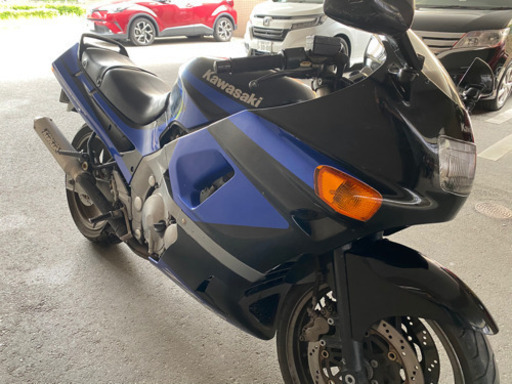 Kawasaki ZZR400 100000円 実働車値引き セル1発 エンジン好調