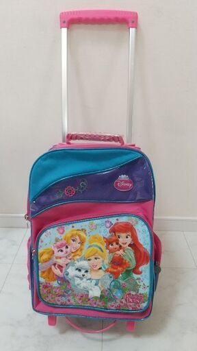 値下げ ディズニープリンセスキャリーバッグリュック タカタカ 高田馬場のその他の中古あげます 譲ります ジモティーで不用品の処分