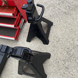 お取引中）工具箱 ジャッキ ジャッキスタンド ブースターケーブル 電灯