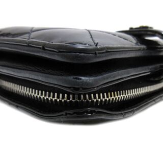 CHANEL シャネル パテントレザー ココマーク 二つ折り財布 黒 エナメル