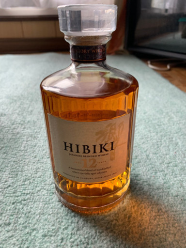 響ウィスキー　12年 700ml