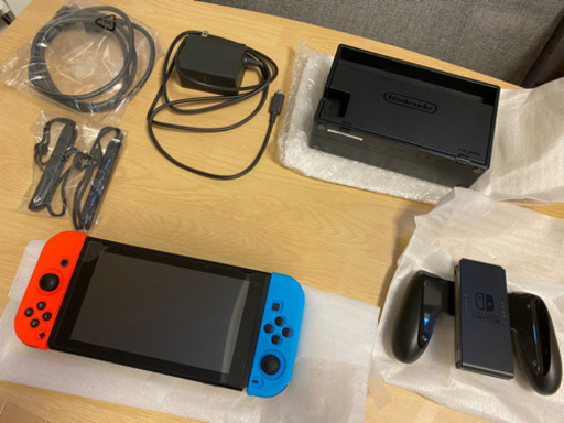 ニンテンドースイッチ　美品