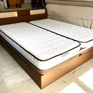 札幌近郊　送料無料　2018年製　ニトリ/Nスリープ　引き出し付/高級モダン/クイーンベッド