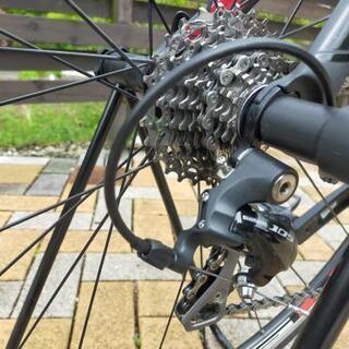 ロードバイク　フルカーボンフレーム　105  MUURzero st1