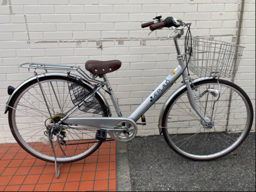 GM506【近隣配達可能】6段変速ギヤ　オートライト　シルバー　自転車　普通自転車　軽快車　サイクリング　通勤　通学　リサイクルショップ　ケイラック朝霞田島店　ケイラック　埼玉県　朝霞市　田島　和光市　志木市　新座市　富士見市　ふじみ野市　三芳町　戸田市　蕨市　さいたま市(岩槻以外)　川越市　所沢市　上尾市　東京都　板橋区　練馬区　清瀬市