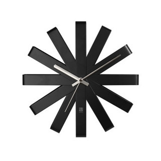 【値下げ可能】Umbra デザイン 壁掛け時計 黒
