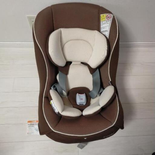 combi チャイルドシート 新生児から18Kgまで
