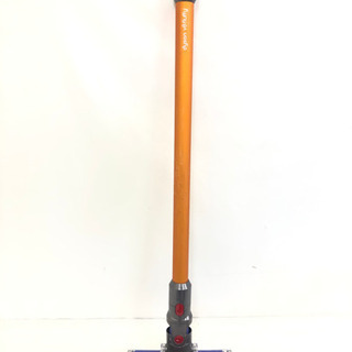 ☺️ dyson v8 fluffy SV10☺️アタッチメント多数 充電器付き