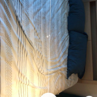 ベッドフレーム　コンセント付き