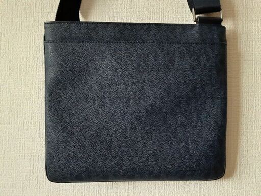 マイケル・コース　MICHAEL KORS　ショルダーバッグ
