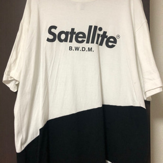ビックTシャツ　Satellite