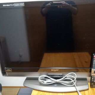 使用品：シャープ 32V型 液晶 テレビ AQUOS LC-32...