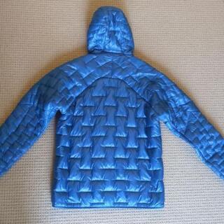 【新品未使用】Patagonia　マイクロパフジャケットフーディー　L