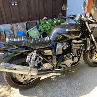 ZRX1100