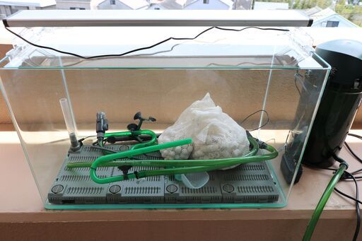 60cm水槽とエーハイム外部フィルター＆GEX　LED照明とオマケ