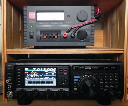 アマチュア無線機 ヤエス FTDX1200(100w)＋電源