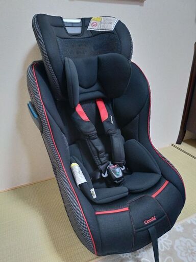 (お取引中)コンビ チャイルドシートマルゴットEG ミラノブラック 美品 新生児から7才頃まで使えます ハイグレードモデル