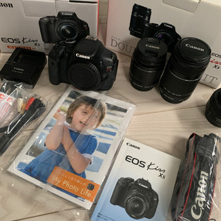 Canon DOUBLE ZOOM KIT レンズ追加でもう一個ついてます