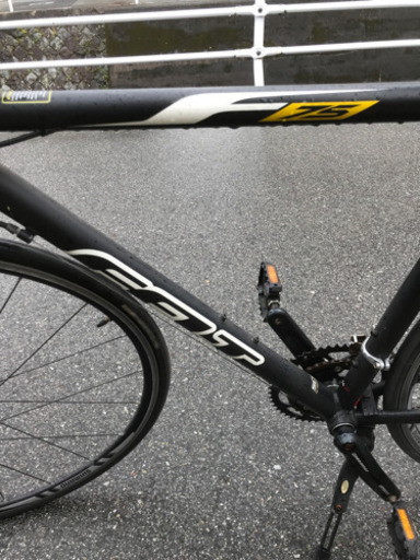 FELT ロードバイク F75 高額買取実施中!!】FELT ロードバイク F75 2007 105仕様 現状