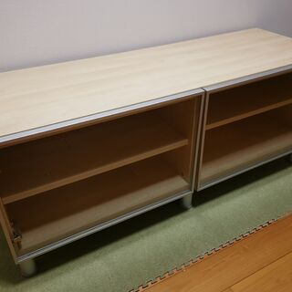 IKEA ベストー　ローボード／テレビ台 　幅１２０センチ