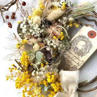 受注制作3月にしか作れないミモザのナチュラルリース♡