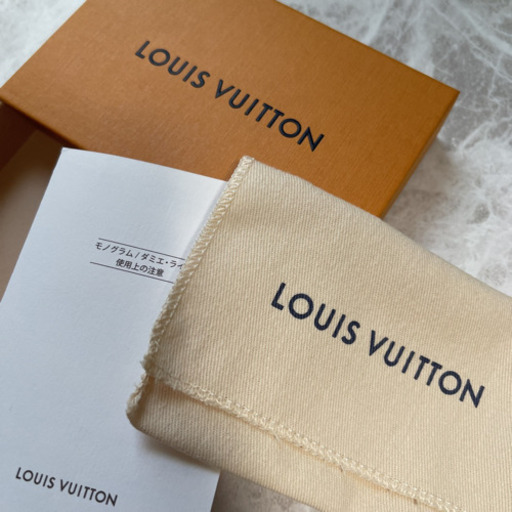 LOUIS VUITTON ブラスレ・ファッスンユアLV M6170ブレスレット