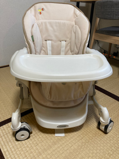 コンビ　ハイローベビーチェア　電動