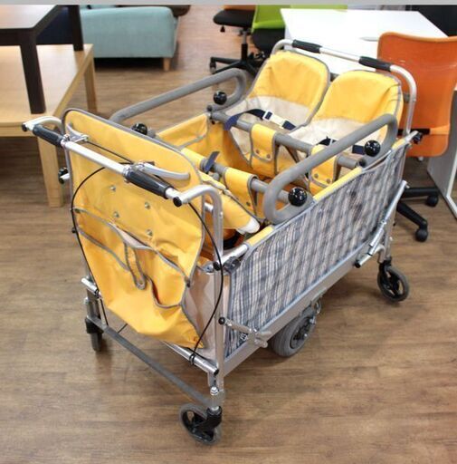 (Y)北大前! 札幌 引取 五十畑工業/スワニー 中型4シートお散歩カー B032173 イエロー シート取外,折畳可/安心ブレーキ,ベルト有 幼児 ベビーカー 現状 中古