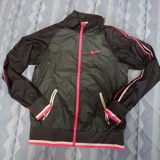 ナイキ ジャージ上下セット 黒 ピンク レディース オールシーズン素材 ダイヤ プロフ必読 てだこ浦西のスポーツの中古あげます 譲ります ジモティーで不用品の処分