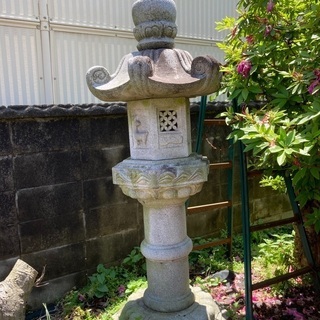 お譲り先決まりました)☆石灯籠・手水鉢☆お値段応相談