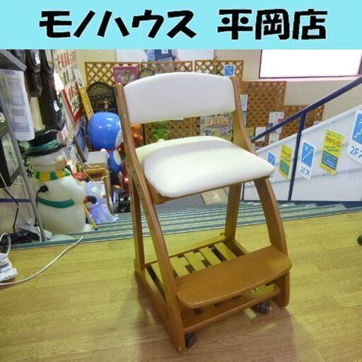 ニトリ 学習イス 幅42 奥行57 高さ75 座面44 56cm Ydn Mbr キャスター付き 木製 勉強イス 椅子 チェア Nitori モノハウス平岡店 大谷地の椅子 チェア の中古あげます 譲ります ジモティーで不用品の処分