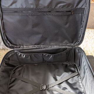 ソフトスーツケース黒