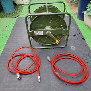 　エアーコンプレッサーHX4004（アネスト岩田）エアーサブタンク（アストロプロダクツ）　エアー工具（メーカー不明）　エアーホース×2　エアーホースドラム　ジャッキスタンド３ｔ（モノタロウ）