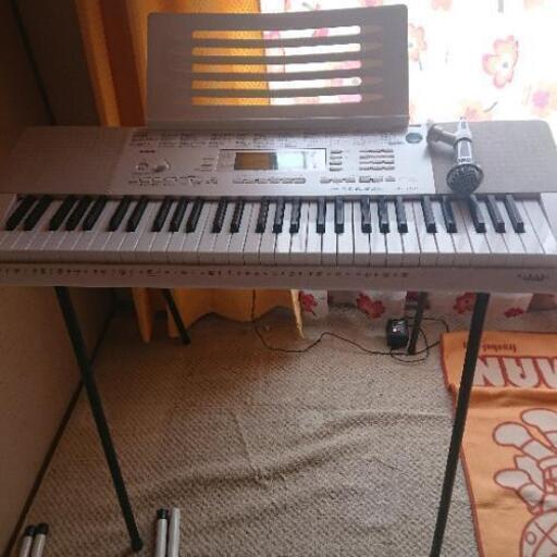 CASIOキーボード  LK221