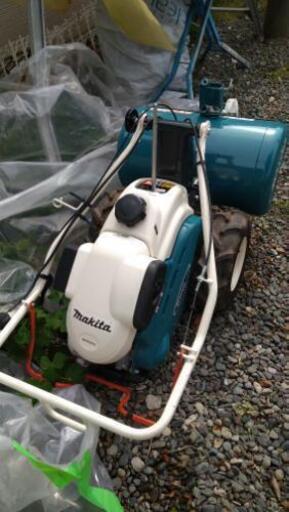 マキタ耕耘機　美品です