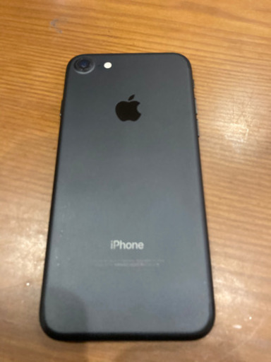 最終値下げiPhone7 32GB 黒　ブラック　本体