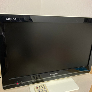 AQUOSシャープ19型液晶テレビ