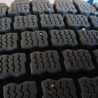 (お値下げ)トラック用ブリジストン・スタッドレス