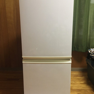 【ネット決済】冷蔵庫　137L  SHARP